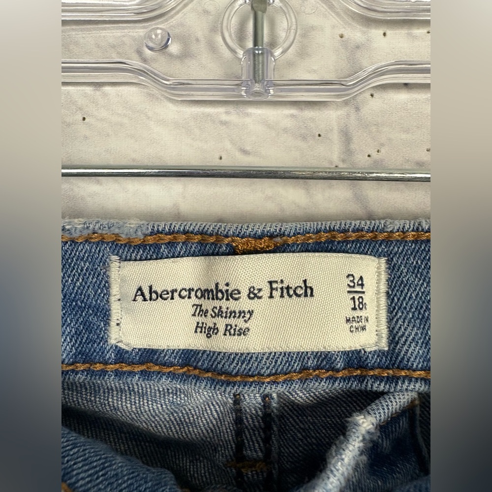Abercrombie & Fitch the skinny high-rise jeans size 18R - Picture 3 of 5